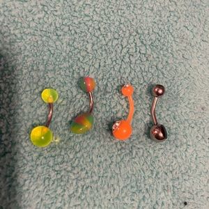 Belly rings never worn